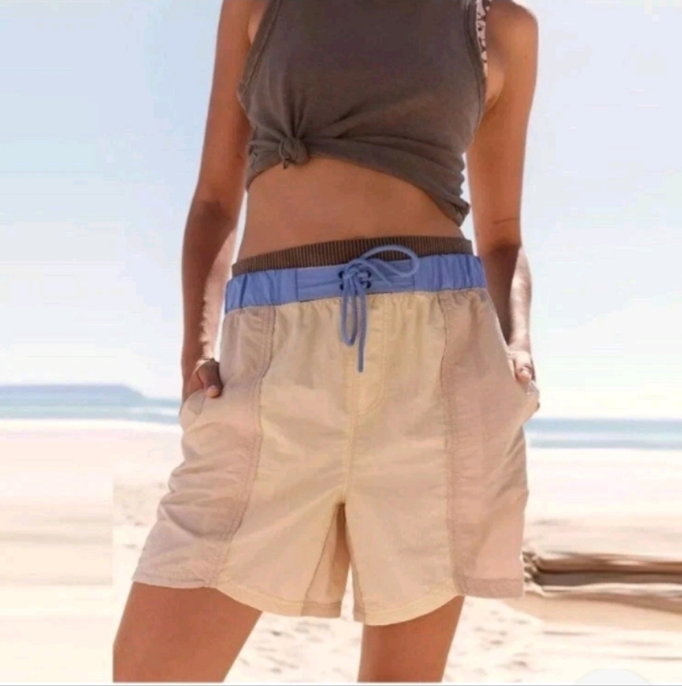 Free People FP Movement Sun Daze Beige Colorblock Board Shorts Size L